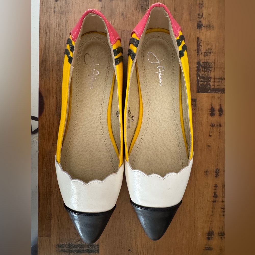 J. Adams School Pencil Flats Size: 5.5